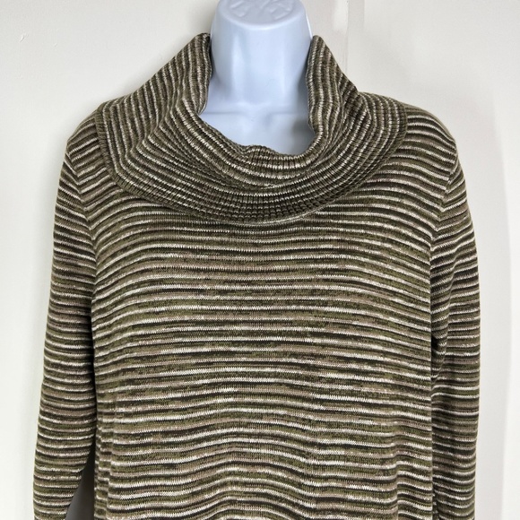 Anthropologie eight eight eight Cowell neck green and brown earth tones tunic, M - Picture 9 of 16